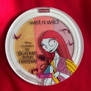 Wet n Wild Blush Palette with Gold, Pink, and Purple Shades